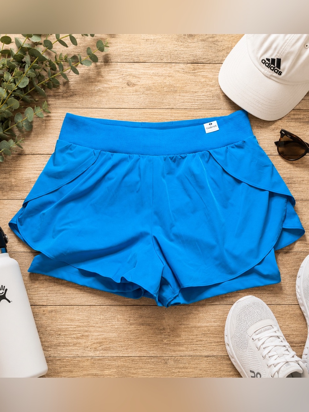 Thrive Société Blue Athletic Running Shorts Women’s Ruffle Layer Active Shorts